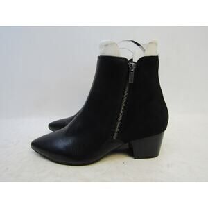Clarks Collection Womens Size 10 M Black Leather Zip Fashion Ankle Boots Booties